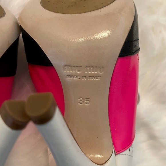 Miu Miu High Heel Booties 🖤 - Picture 10 of 11